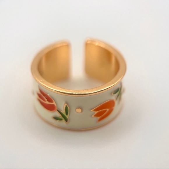 FP Tulip Ring - Picture 3 of 6